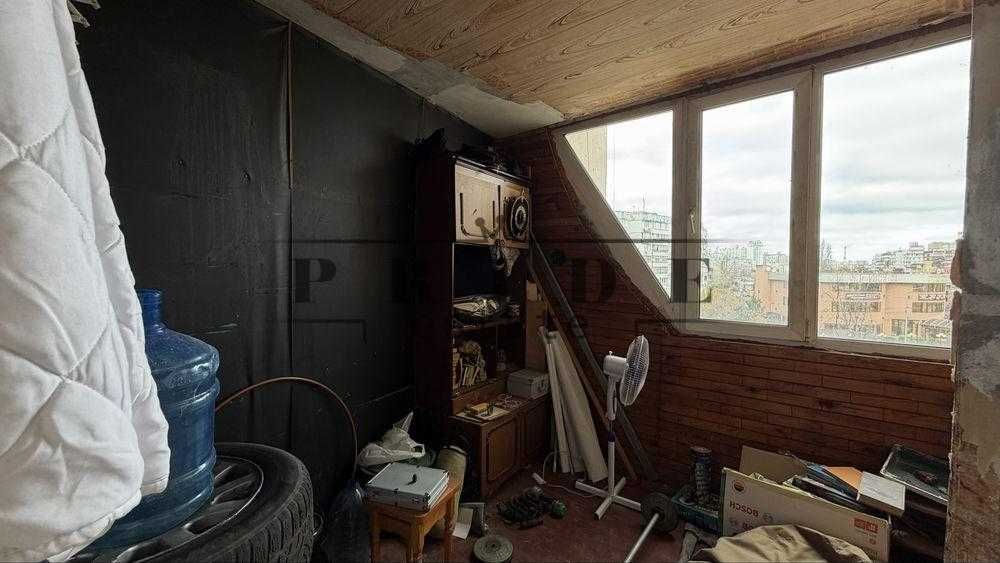 ДЕШЕВО Трикімнатна квартира Троєщина, Держпрограми