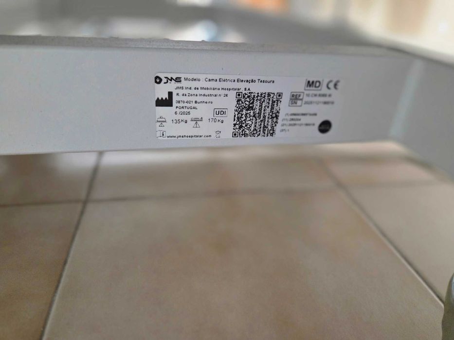 Cama articulada nova