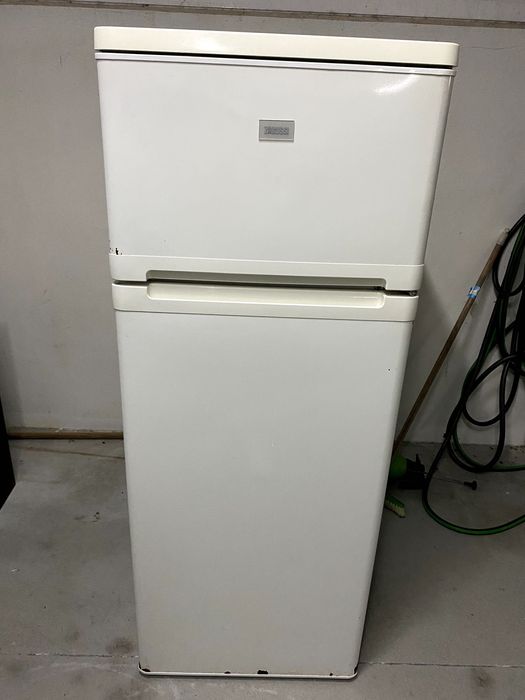 Frigorifico Zanussi - Bom estado em funcionamento