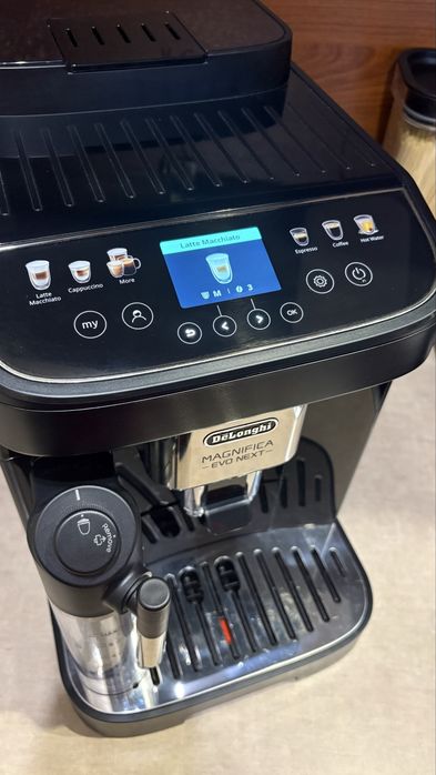 Ekspres do kawy DeLonghi Magnifica Evo Next GWARANCJA !
