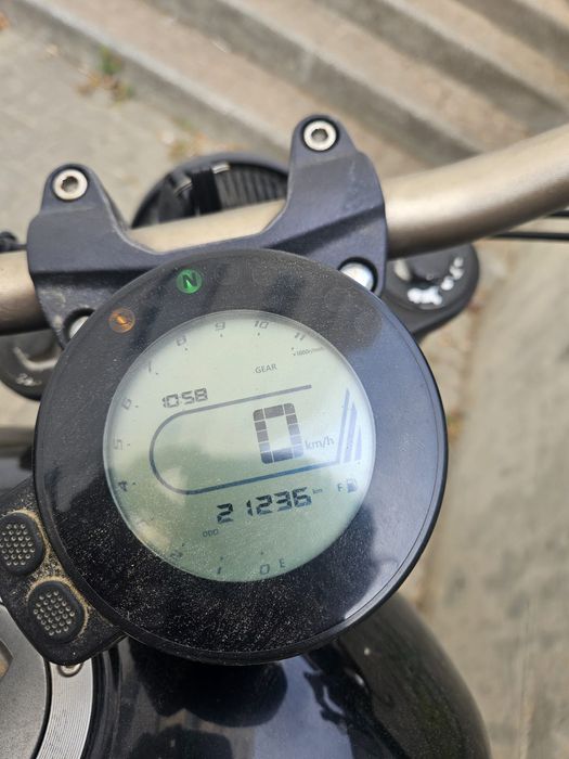 Mota Keeway V Cruise Avariada