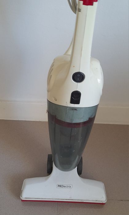 Aspirador mini 600 w