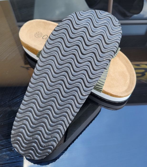 Klapki damskie 37 Nowe