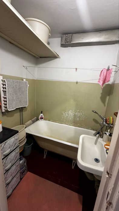 Продається трькімнатна квартира  у Дрогобичі по вул.В. Великого