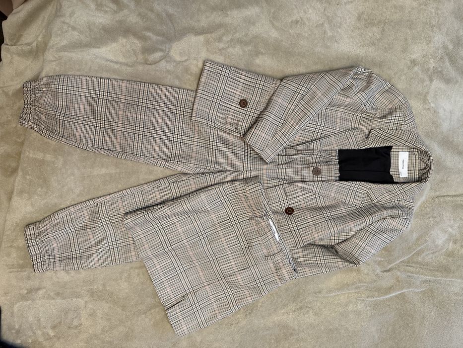 Garnitur plus spodniczka - komplet Reserved 128