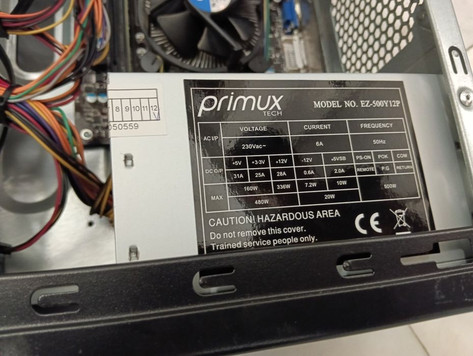 Torre de Caixa Computador Desktop ATX com Fonte Primux EZ-500Y12P e Componentes - Para Peças.