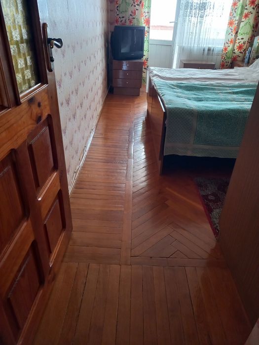 Продам 4-х кімнатну квартиру з Автономкой та зовнішнім  утепленням в зручному районі Житомира