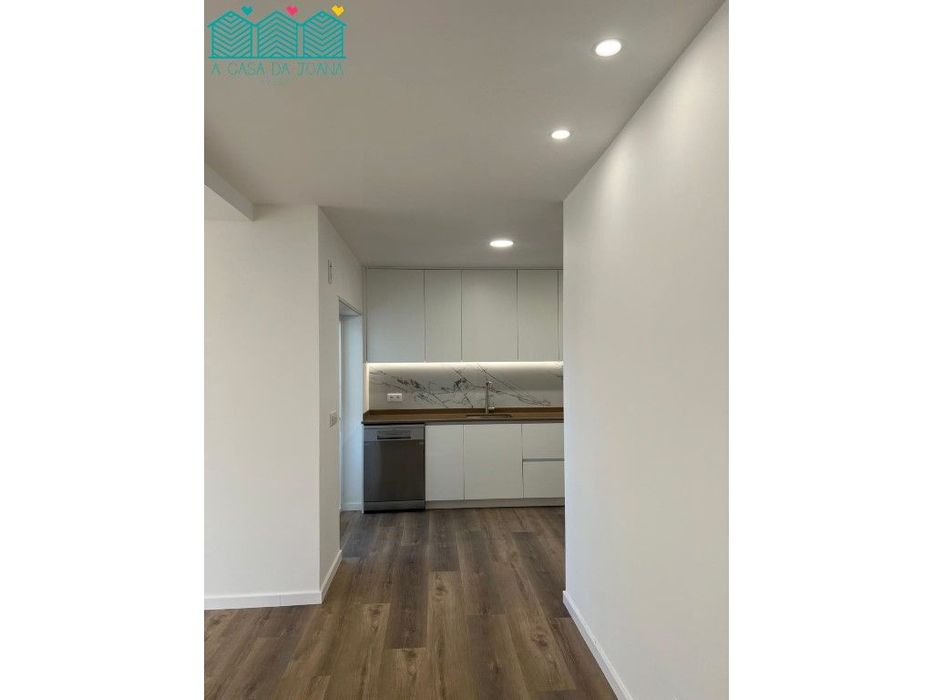 Apartamento T3 com garagem em Coimbra
