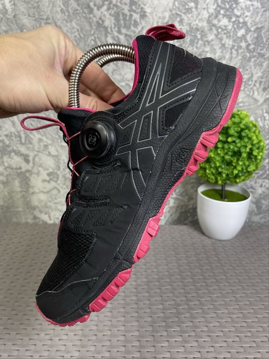 ASICS Gel-Fujirado кроссовки 39 размер женские трекинговые черные