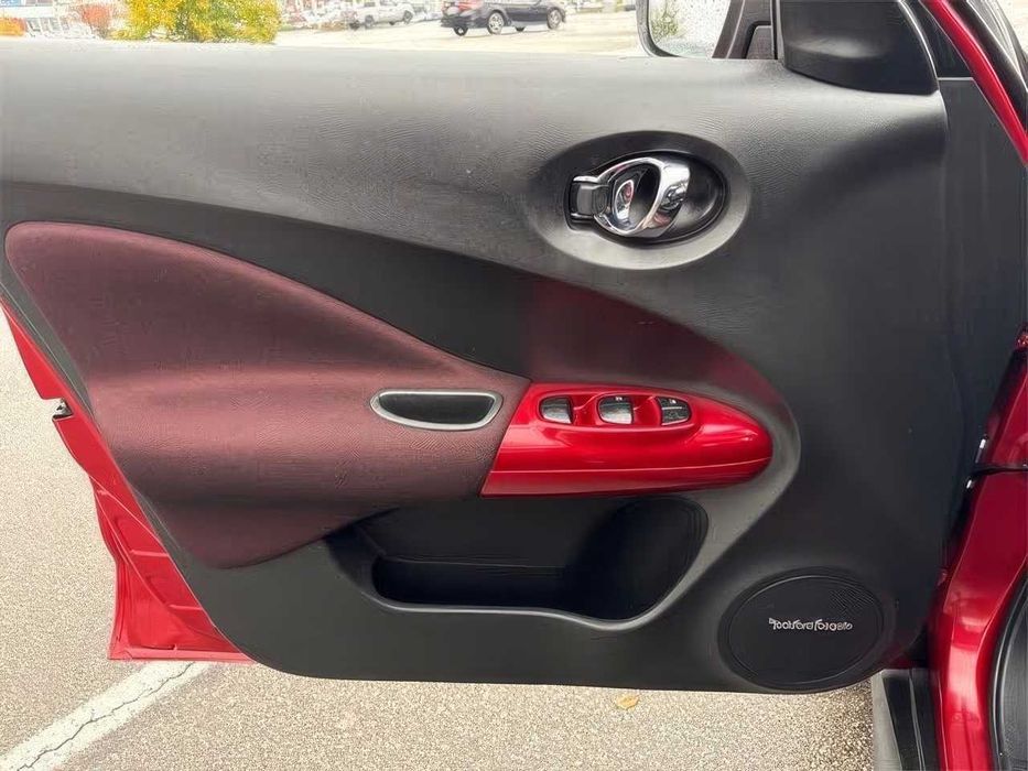 Nissan Juke SL      2015