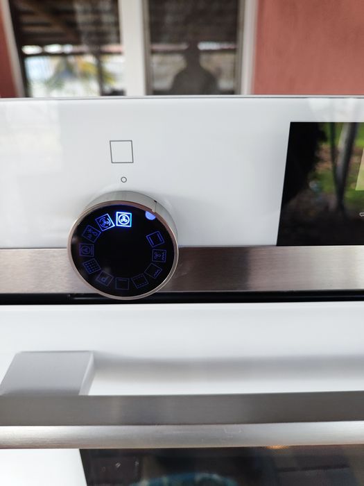 Духовий шкаф Siemens