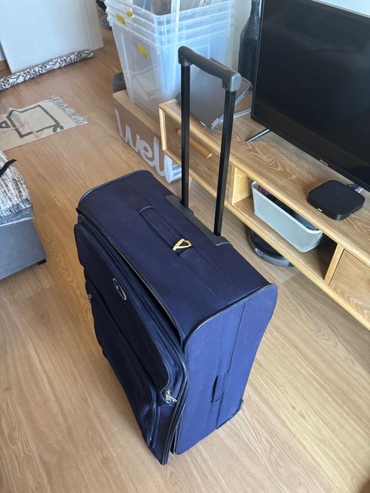 Large Samsonite Luggage64175177766146120