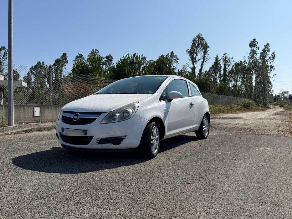 Opel corsa comercial