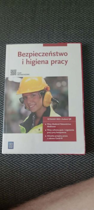Podręczniki klasa 1 technikum liceum
