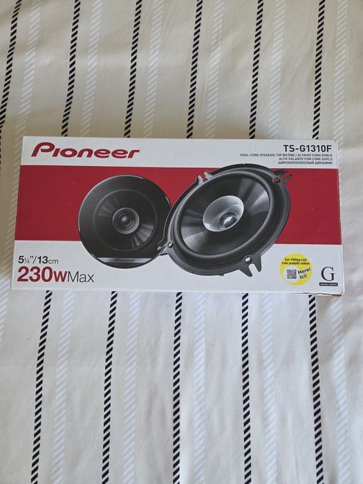 Par de Colunas Pioneer 13cm Ts-G1310F