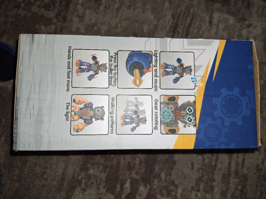 Іграшка робот шестерник