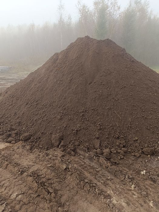 Czarna ziiemia -piasek-kamien-rumosz szaniecki-itp