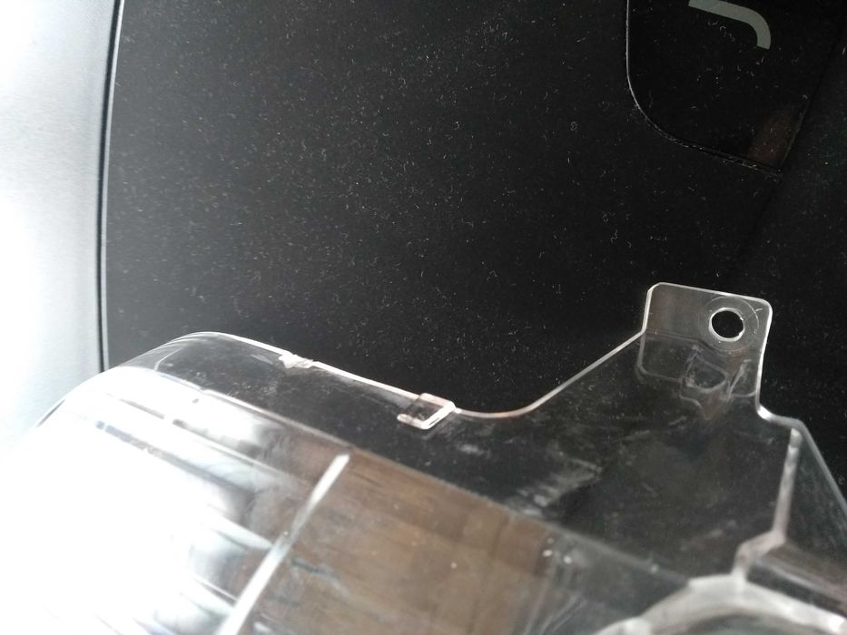 8301C338 MITSUBISHI зап.части  фары Лансер х