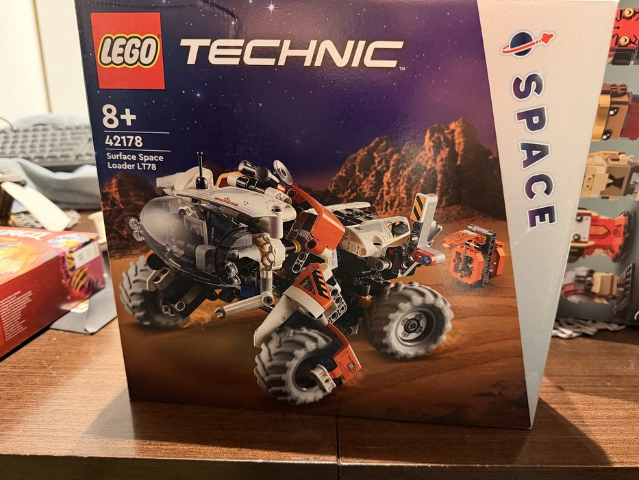 Lego Technic 42178 Kosmiczna ładowarka LT78
