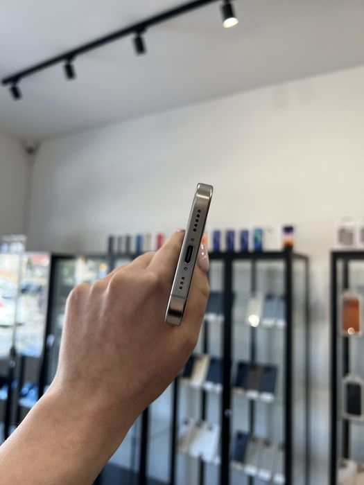Telefon iPhone 16 PRO 512GB Biały Apple Gwarancja iTrade