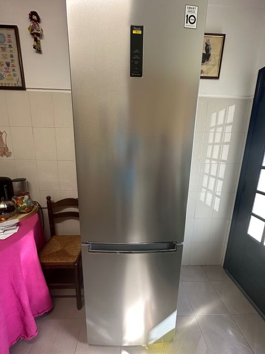 Frigorífico combinado LG