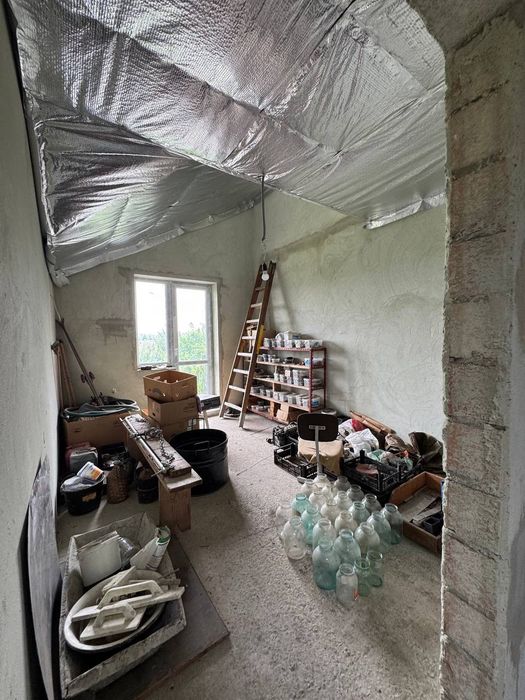 Продаж котеджу 140 м.кв. в Зубрі
