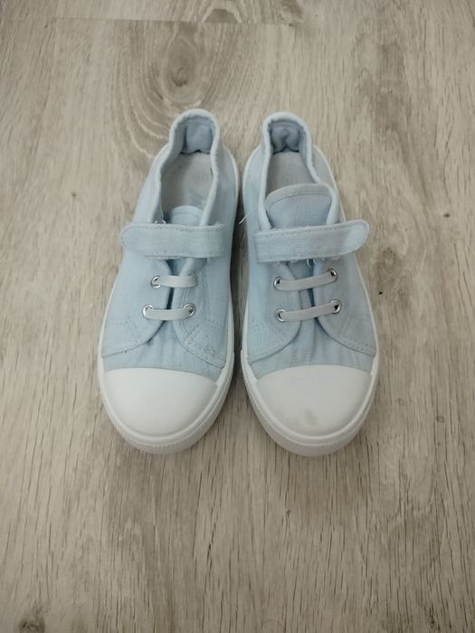 Buty sportowe chłopięce tenisówki rzepy 31