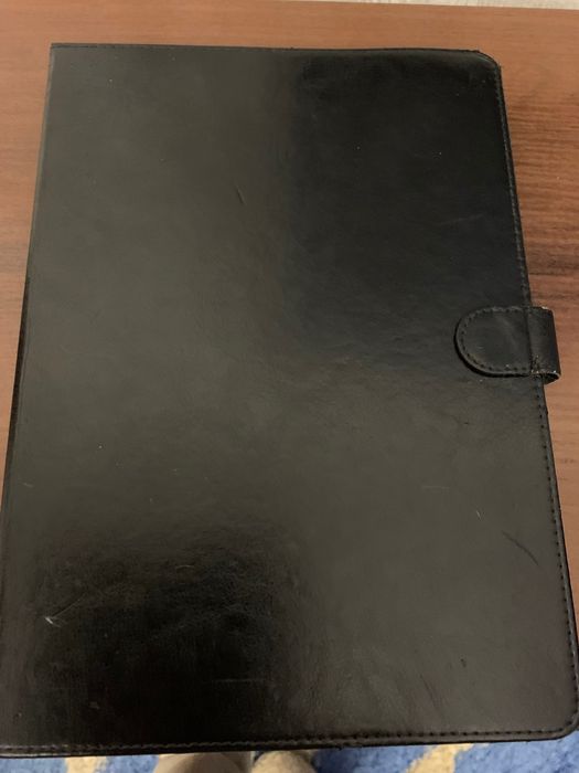 Планшет Samsung, карта пам'яті,шкіряний чохол, дзвінки, інтернет,модем