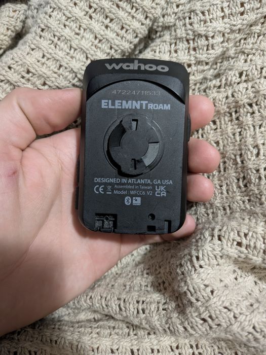 Вело комп'ютер Wahoo ELEMNT ROAM GPS