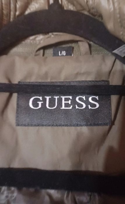Kurtka Guess nowa z metką