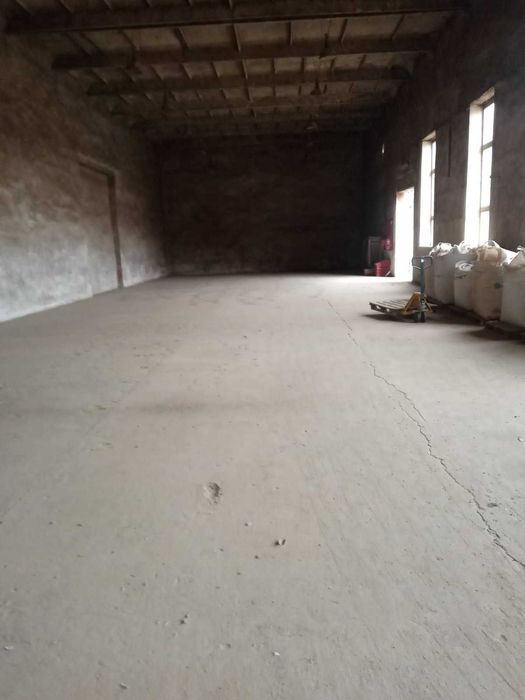 Промислове приміщення 500-5000м2 склад виробництво з гуртожитком