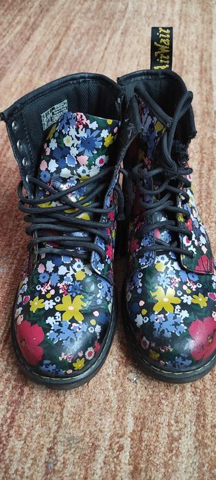 Buty dziewczęce Dr Martens rozm. 36