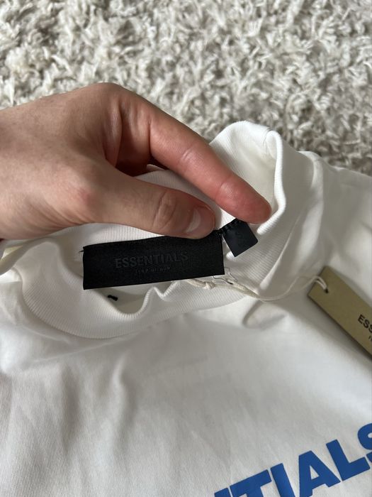 Fear of god essentials футболка