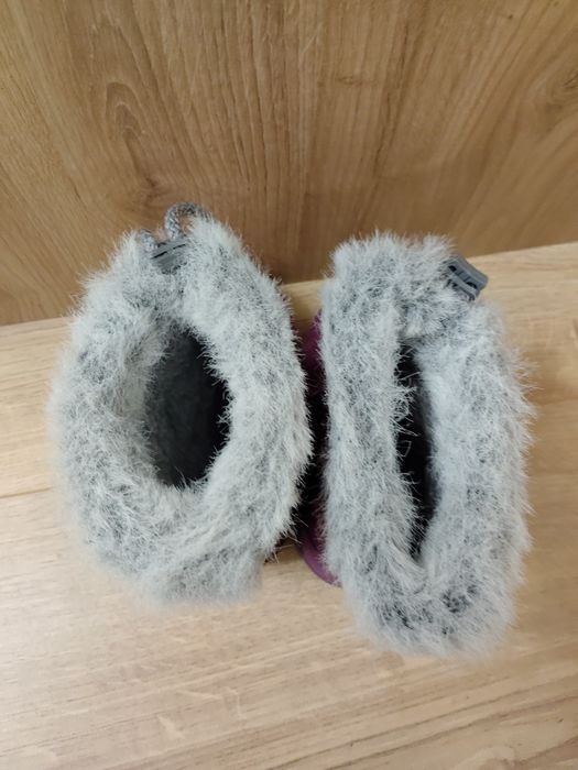 Buty dla dziewczynki śniegowce rozmiar 23