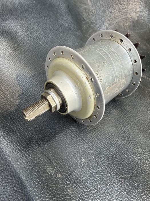 Sturmey archer 1956r  piasta