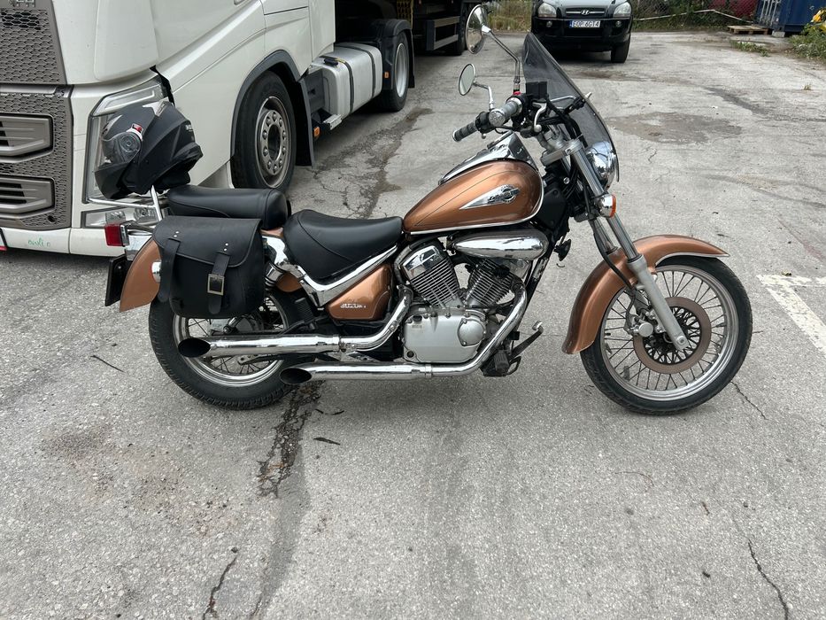 Suzuki intruder 125