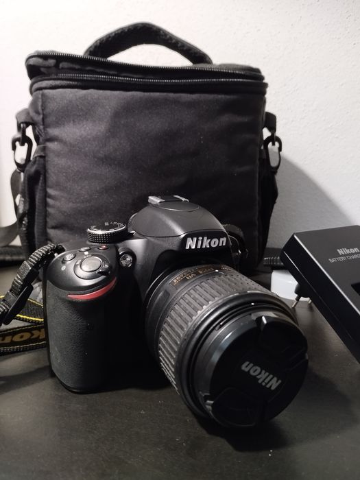 Máquina fotográfica Nikon D3200