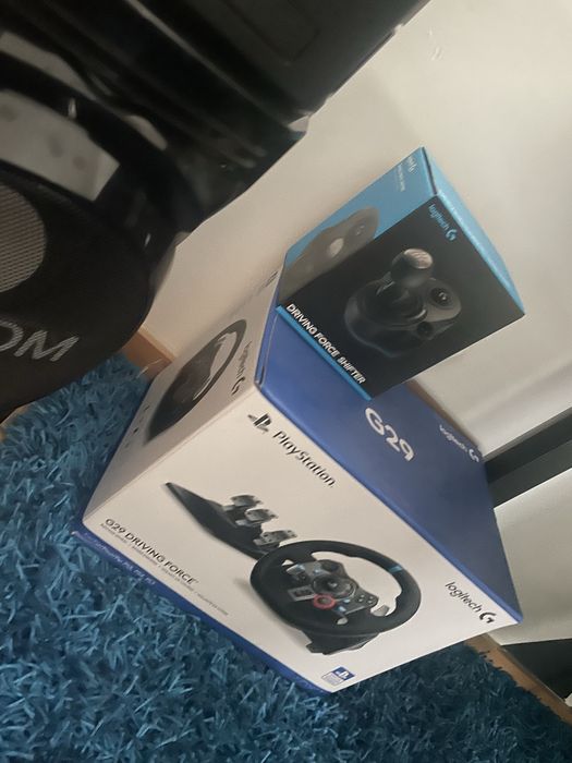 Volante g29 + pedais e mudanças