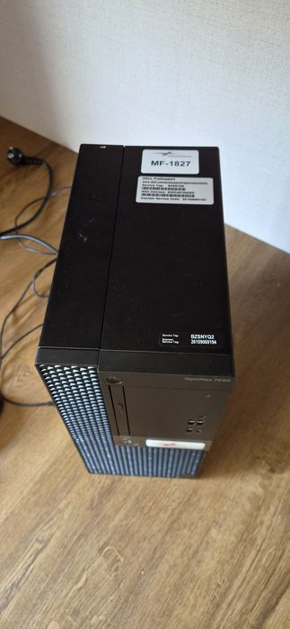 Computador PC Dell OptiPlex 7050 Tower + Teclado e Rato – Windows