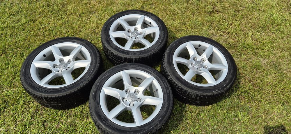 Komplet kół felgi z oponami audi