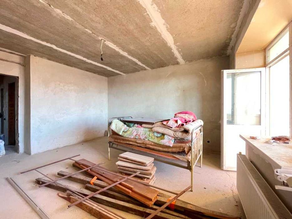 Продам квартиру со своим автономным отоплением, 81м2!