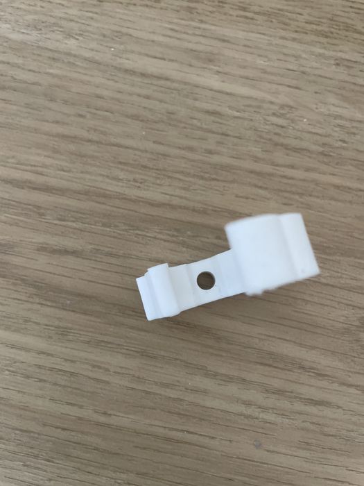 8 braçadeiras para tubos de 20mm