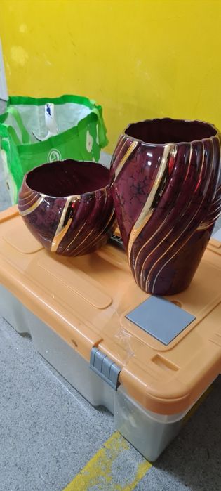 Vendo vasos  em cerâmica