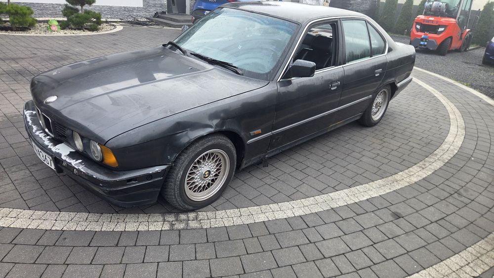 BMW e34 swap 525i 170ps