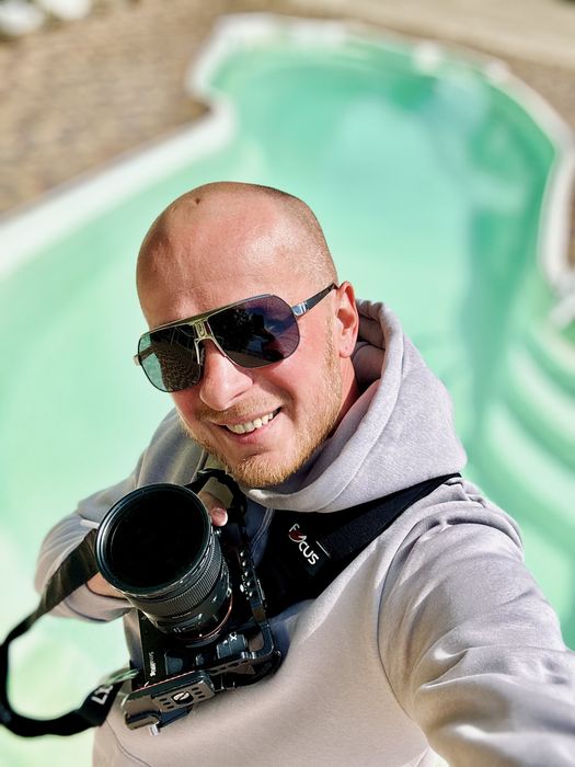 Весільний Відеограф та фотограф