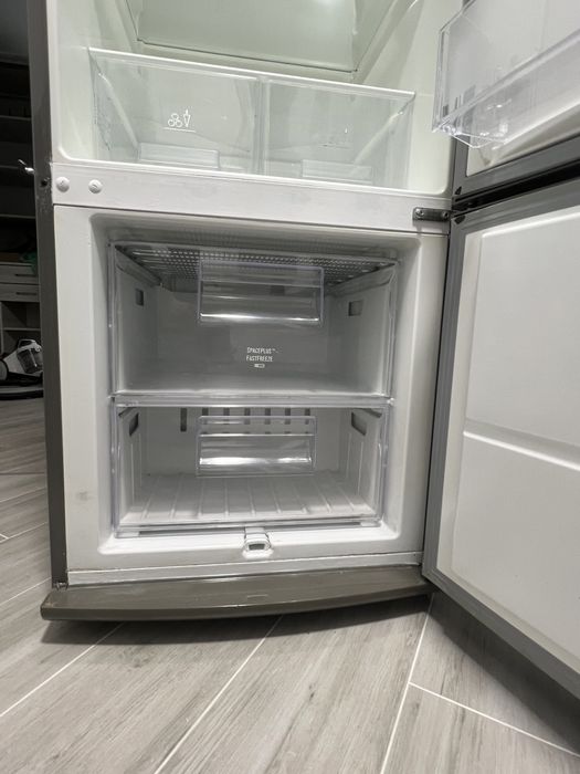 Холодильник Electrolux  1.54/60/60