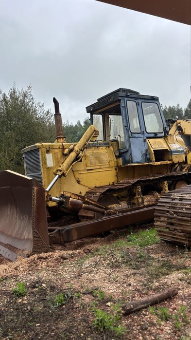 Bulldozer Komatsu E65-7