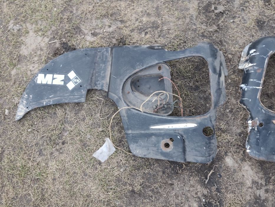 Osłony boczki mz es 250/0  jaskółka zerówka