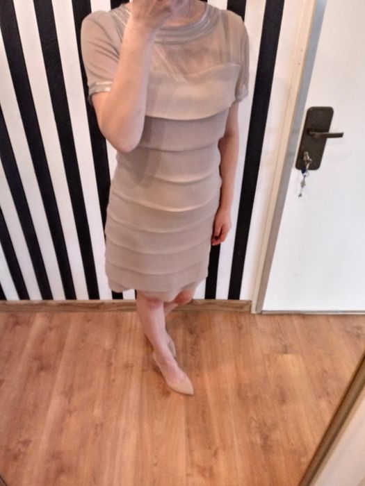 Elegancka sukienka