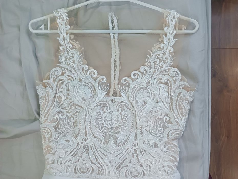 Sprzedam sukienkę ślubną